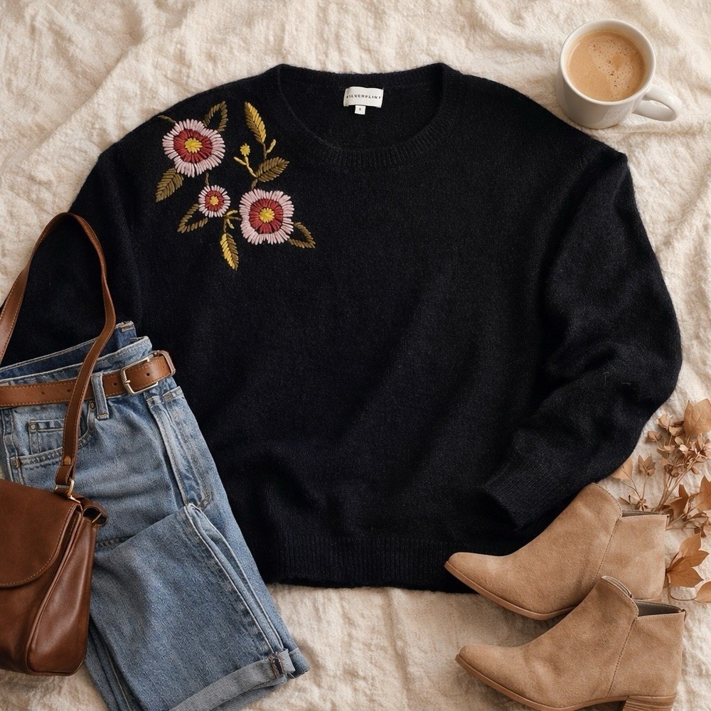 Floral Embroidered Sweater Black Alpaca Blend Boho Cottagecore Soft Knit Small